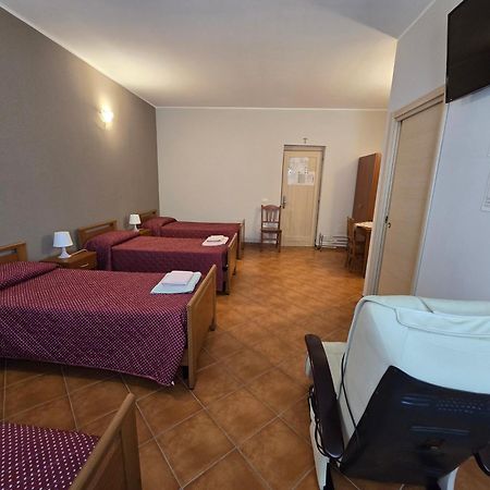 B&B La Petrosa Frascineto Екстер'єр фото