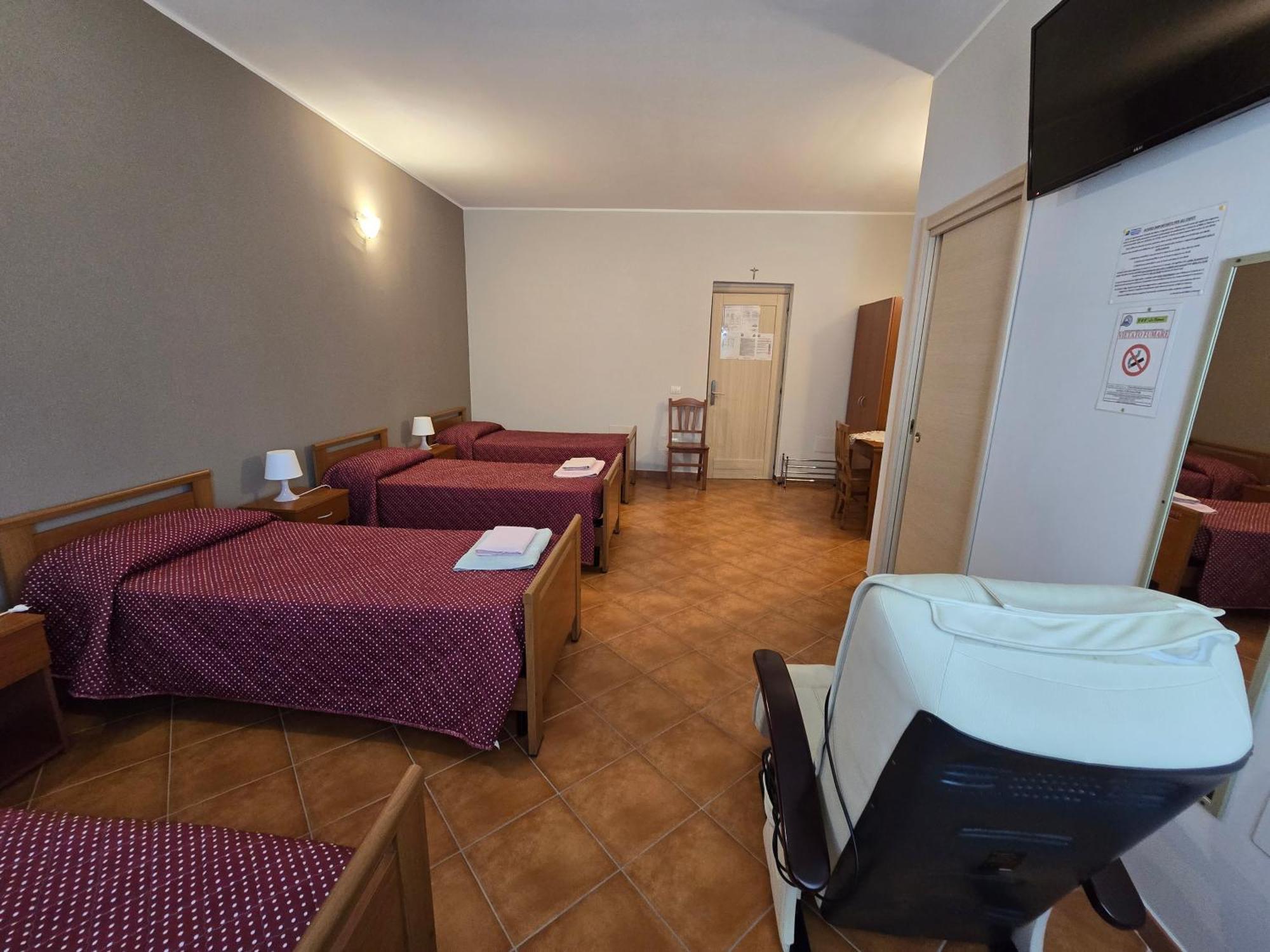 B&B La Petrosa Frascineto Екстер'єр фото