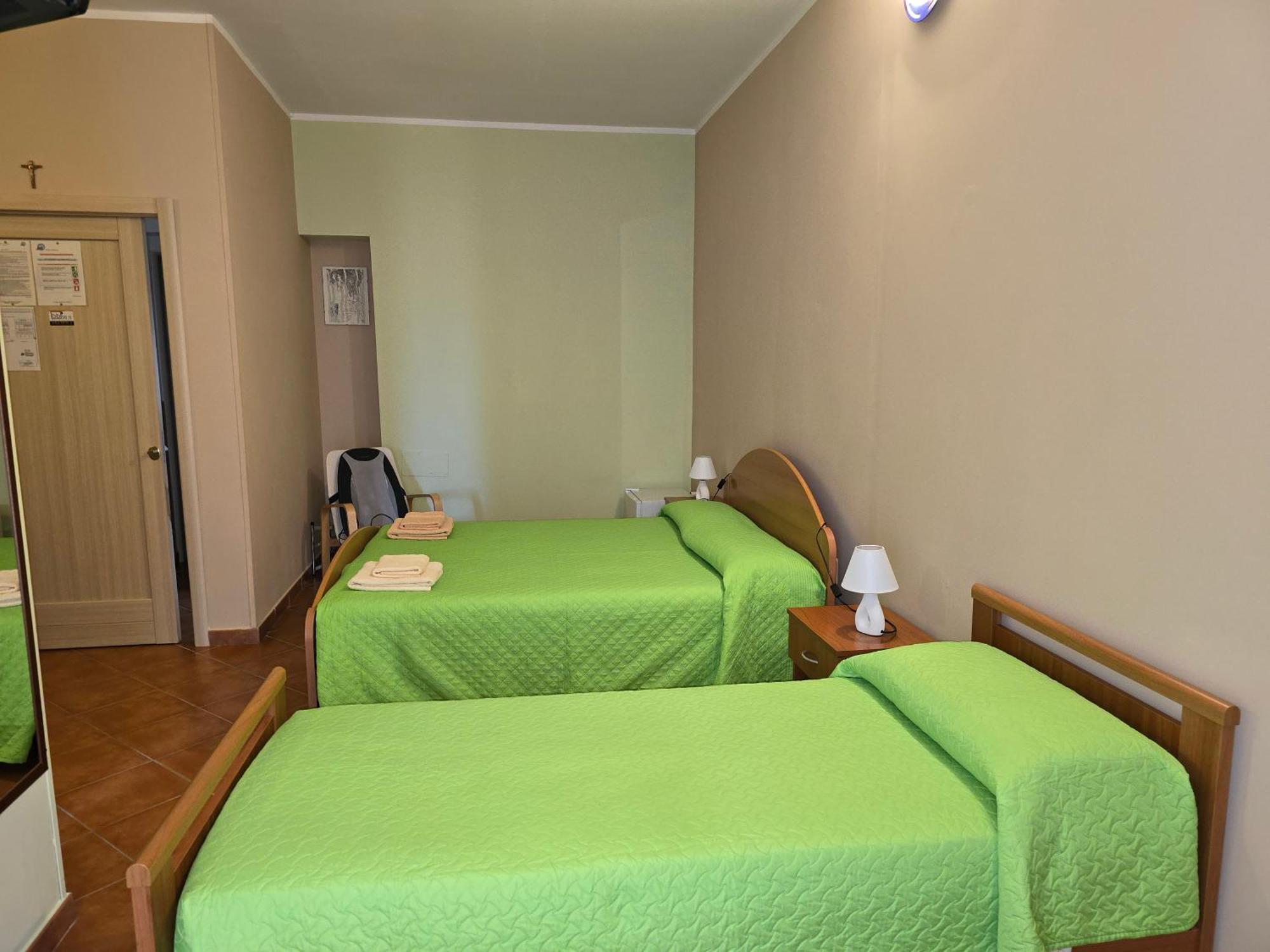B&B La Petrosa Frascineto Екстер'єр фото