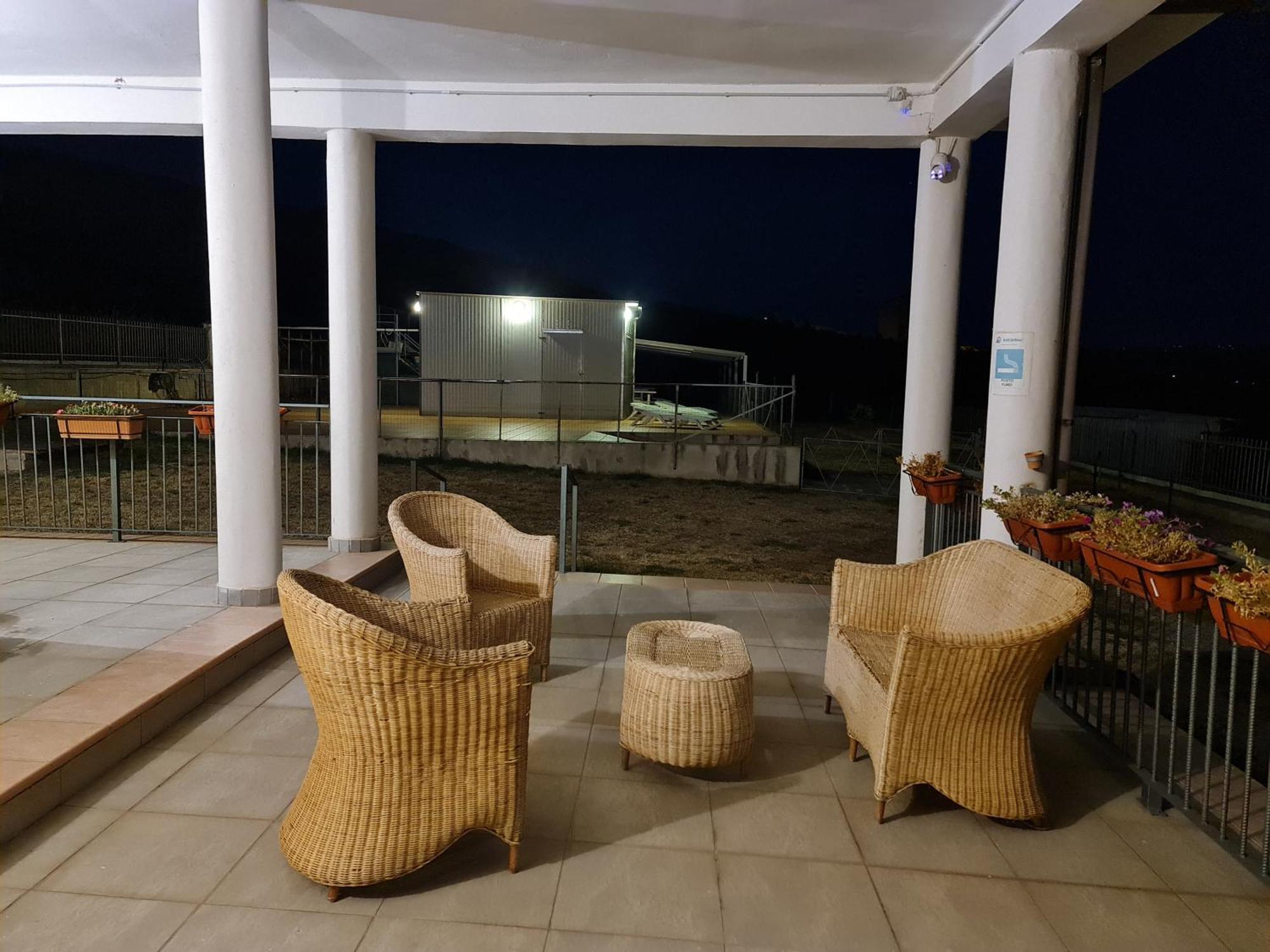 B&B La Petrosa Frascineto Екстер'єр фото