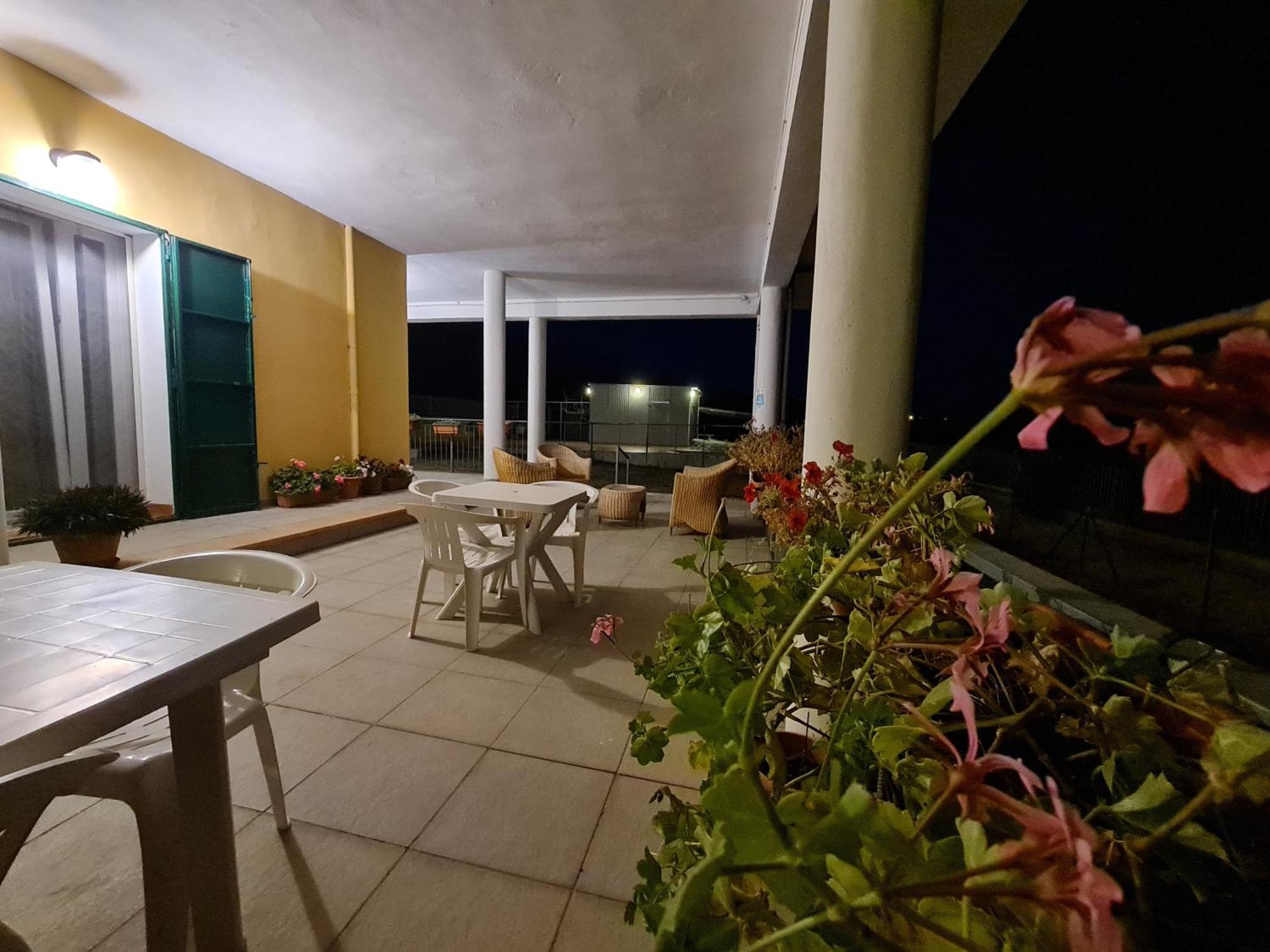 B&B La Petrosa Frascineto Екстер'єр фото